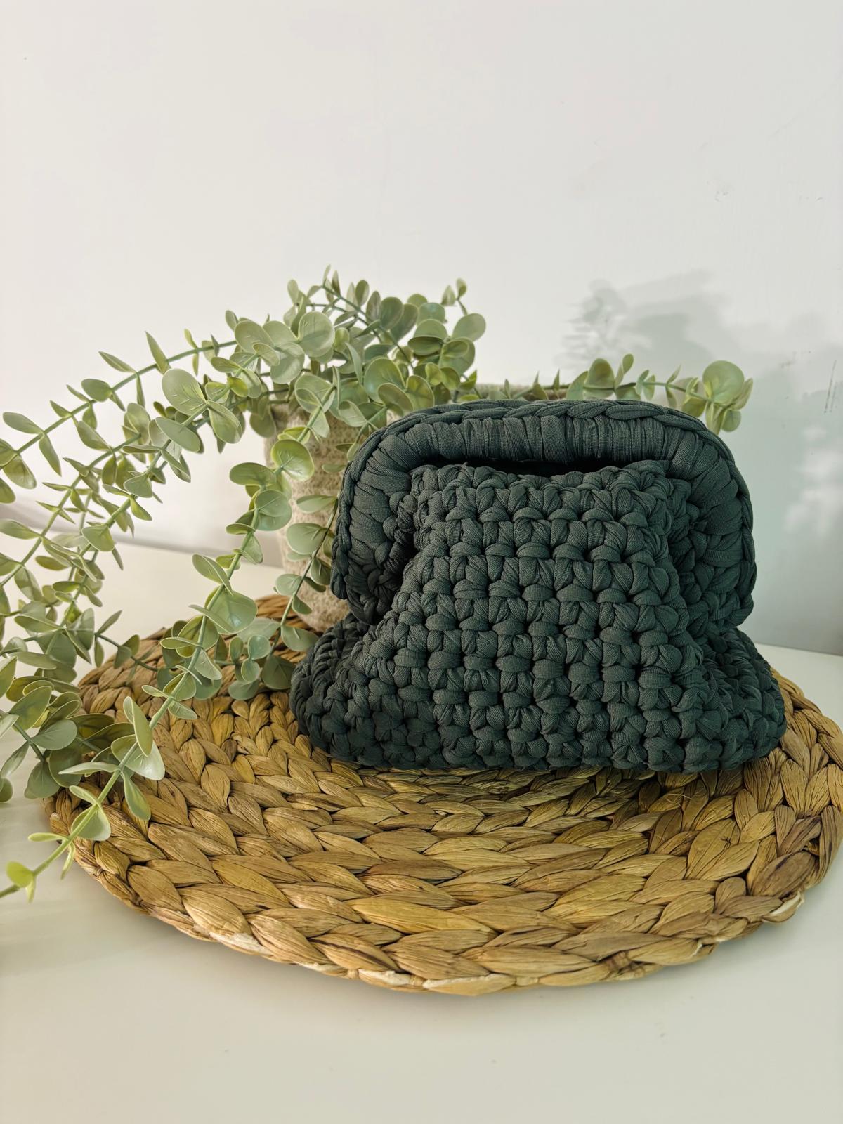 CLUTCH BAG