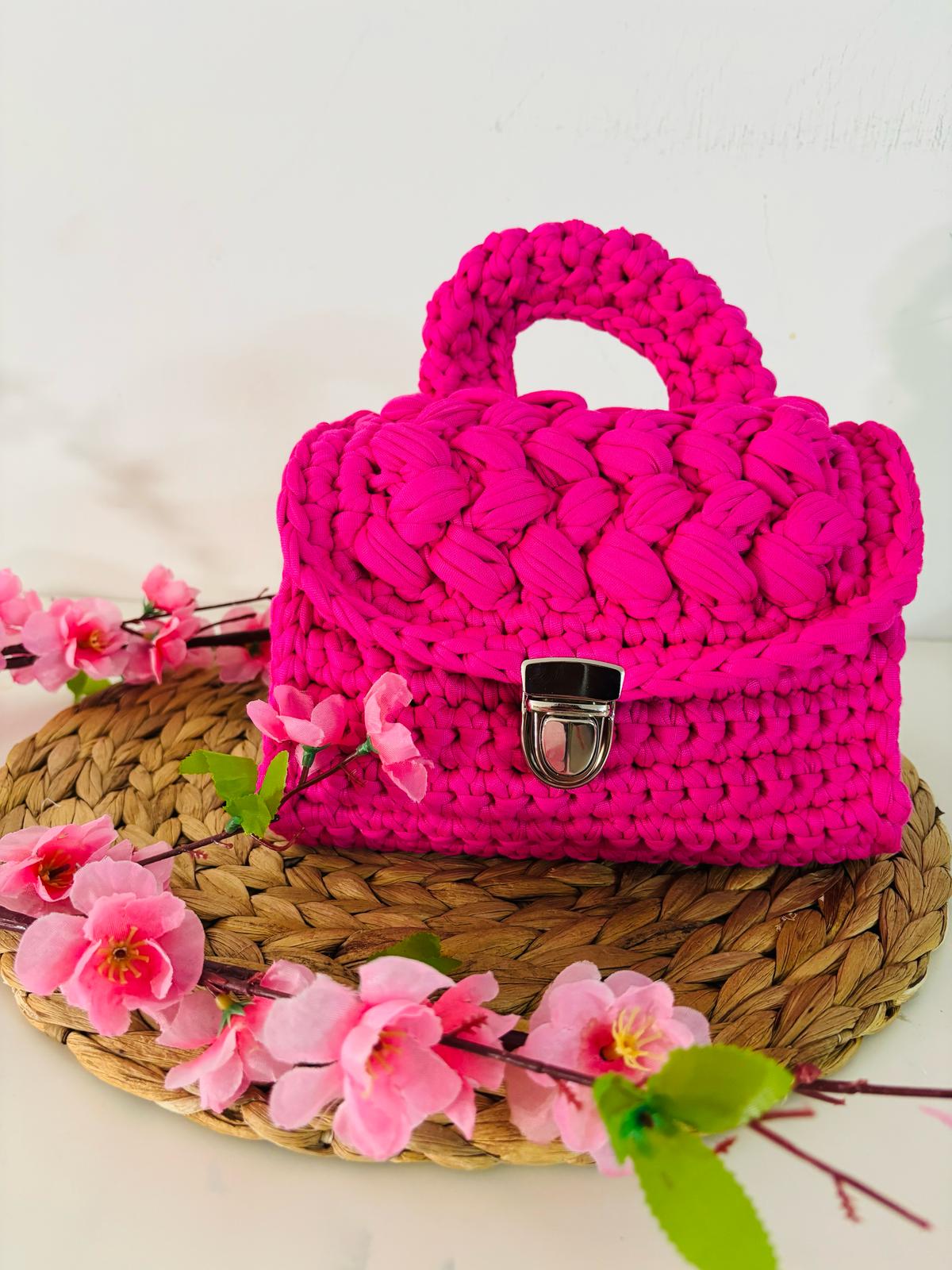 BORSA CON CHIUSURA
