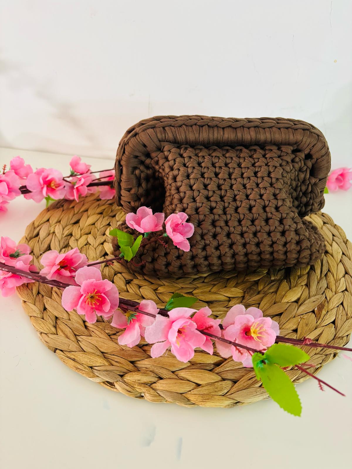 CLUTCH BAG